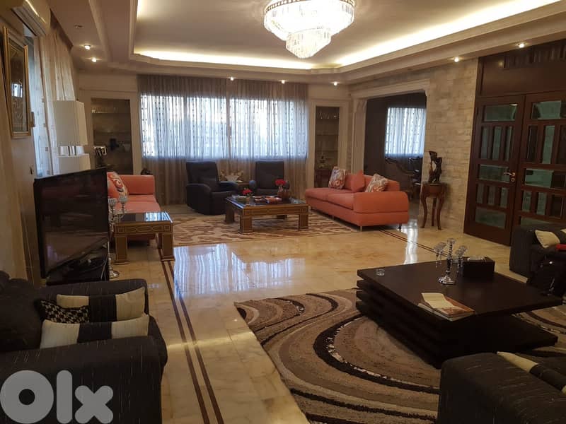 SPACIOUS APT IN TALLET EL KHAYAT PRIME (500SQ) 4 MASTER BEDS (BT-932) 0