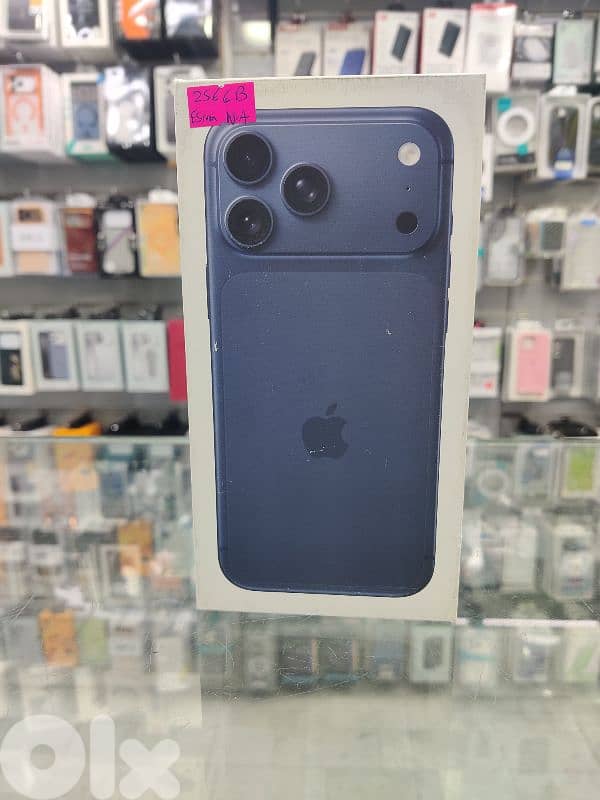 apple iphone 17 pro max 256GB 0