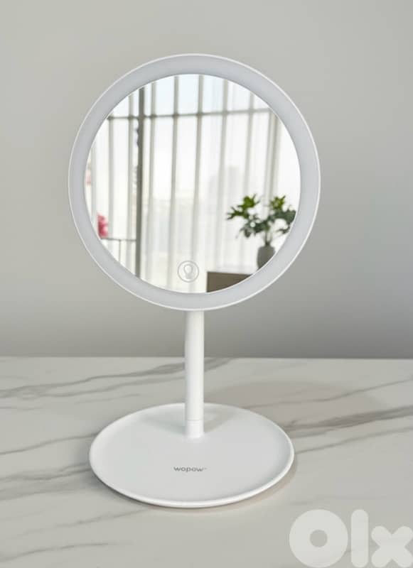 Wopow LED Vanity Mirror – Elegance Meets Innovation 1