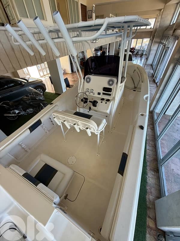 Boat Proline 23 Sport year 2007 $42,000 9
