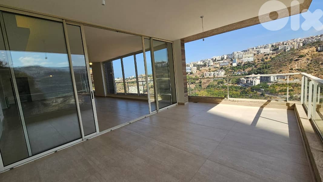 Apartment for sale in Hazmieh|Terrace شقة للبيع في الحازمية|تراس 0
