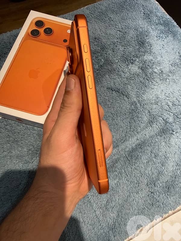 USED IPHONE 17 PRO MAX 256 GB 1 SIM 1