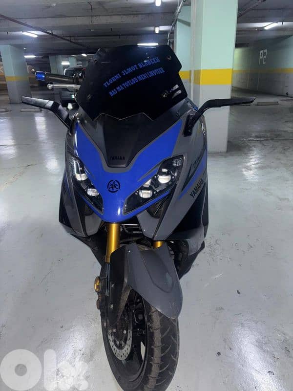 Yamaha Tmax 0
