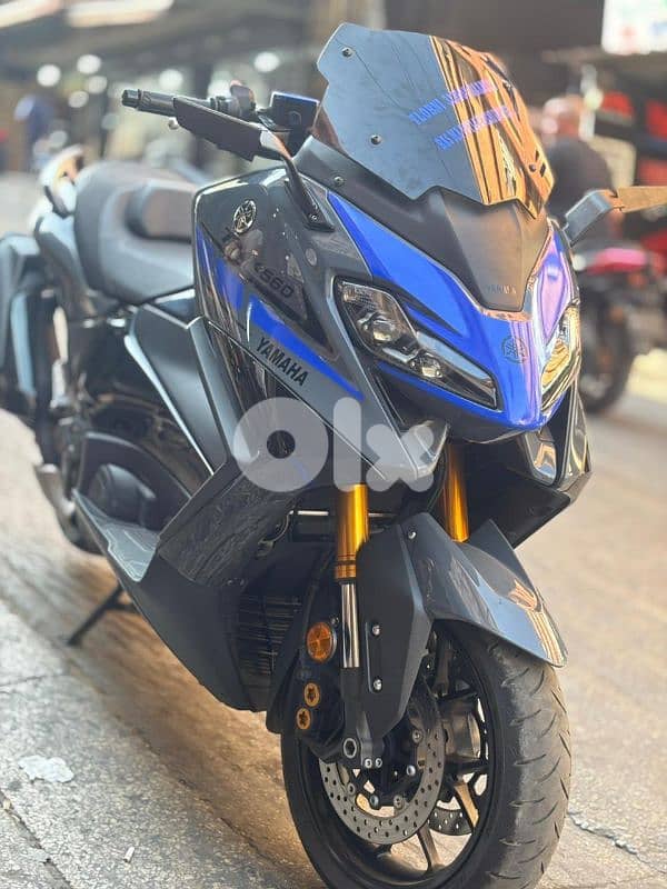 Yamaha Tmax 7