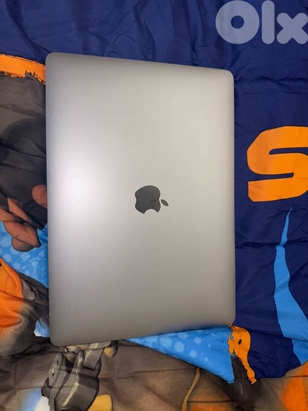 MACBOOK AIR M1 USED LIKE NEW 0