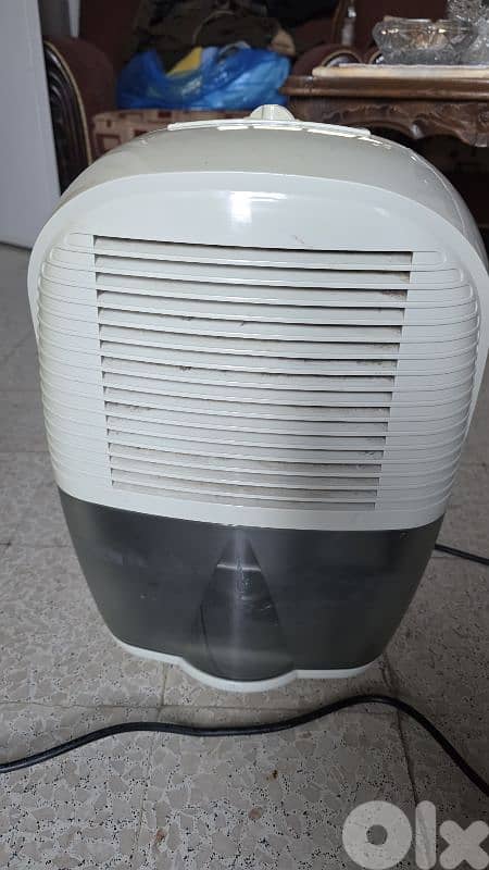 Delonghi dehumidifier 8.5L 2