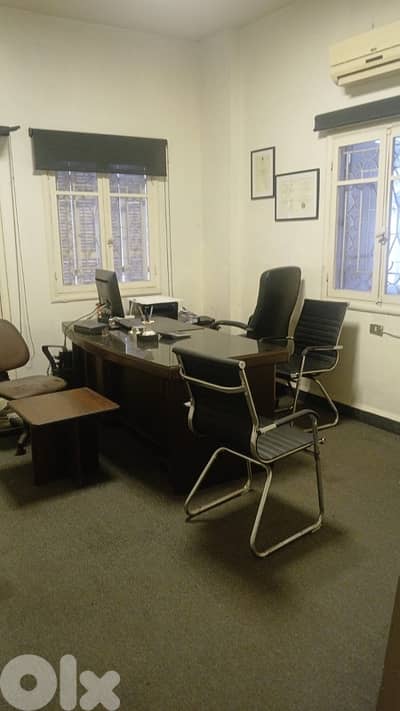 Prime location Ground Floor Office/Apartment in Raouche for SALE