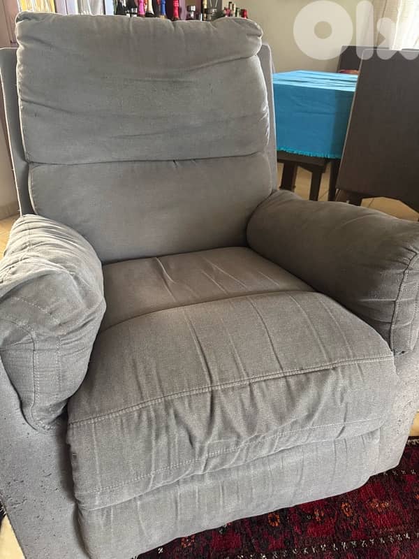 full dinning room with tv unit shoe cabinet and recliner 4