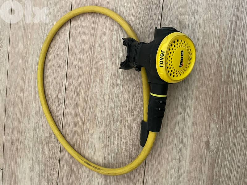 Mares - Yellow Second Stage Regulator with Hose 0