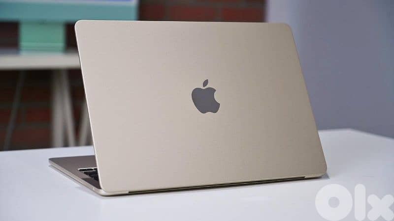 MacBook Air 15.3" 8/256 GB M2 + magic mouse + pad (mint condition) 0