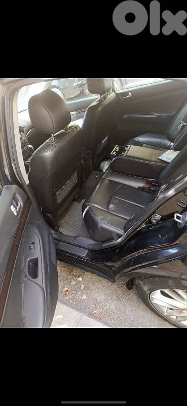 Infiniti G-Series 2011 0