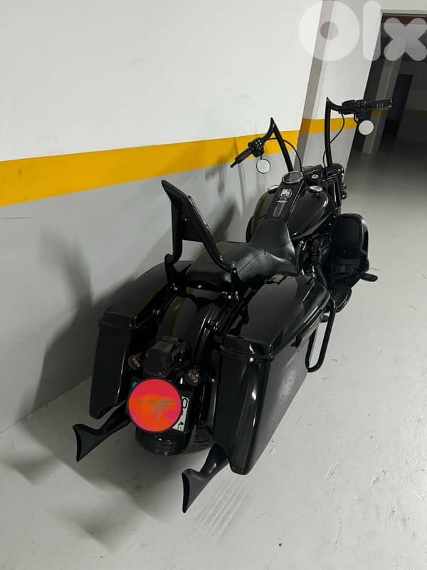 Road kind harley-Davidson 0