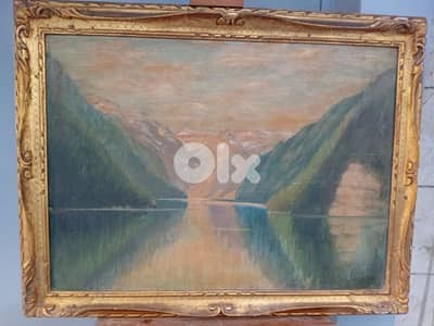 لوحة زيتية قديمة مختومة كادر خشب ذهبي طول 78cm عرض 88cm