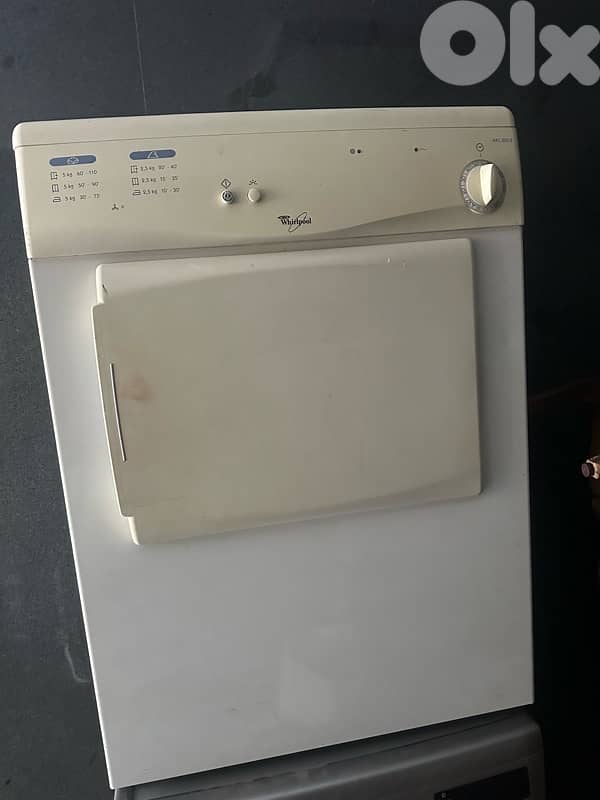 Whirlpool Washing machine and Dryer 0