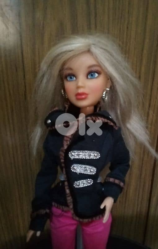 LIV SOPHIE SPIN MASTER Articulated Great doll in Own wear+Wig+Shoes=26 1