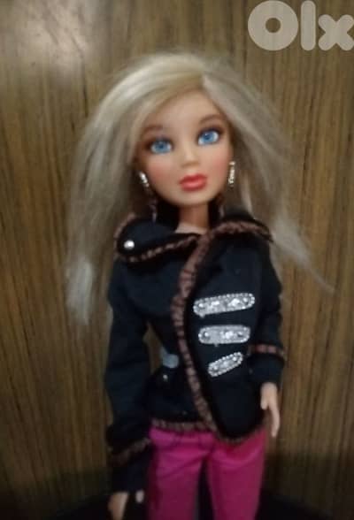 LIV SOPHIE SPIN MASTER Articulated Great doll in Own wear+Wig+Shoes=26