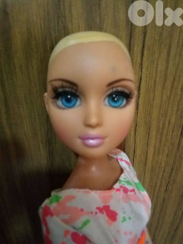 MOXIE TEENZ large MGA wearing As new doll articulated body without Wig 3