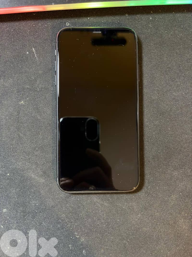 iPhone 11 – 128GB – Excellent Condition + Box + Cover 6