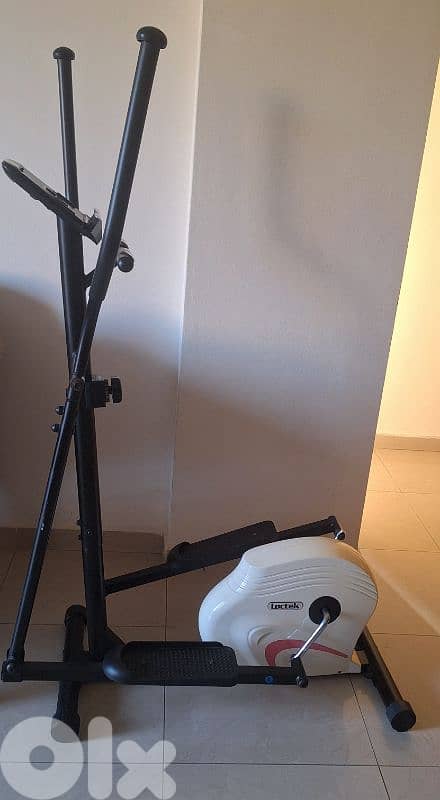 New elliptical b 100 $ 0