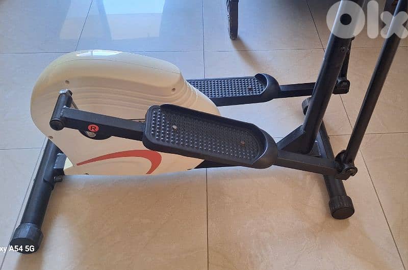 New elliptical b 100 $ 3