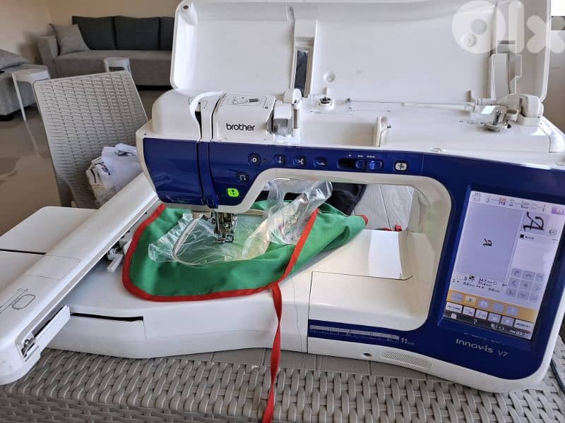 Brother Innovis-V7 Embroidery Machine 0