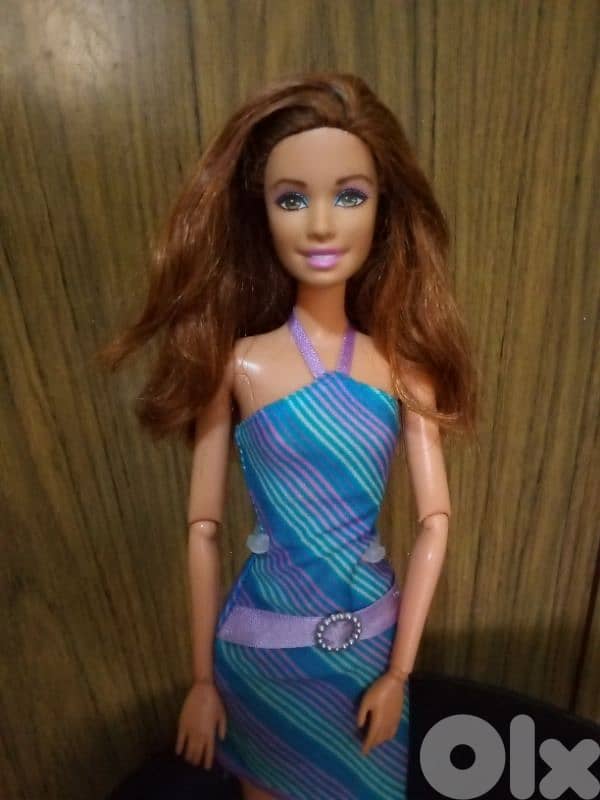 Barbie brunette SWAPPIN & Articulated body Mattel2010+Shoes Great doll 1
