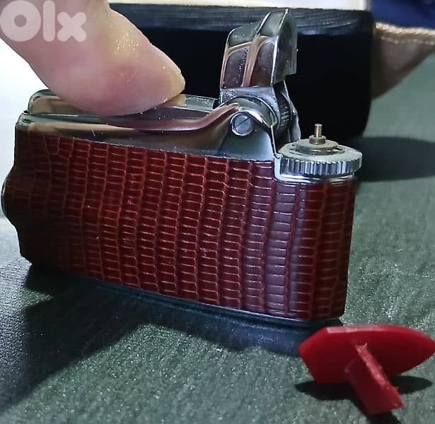 vintage Ronson Lighter 6