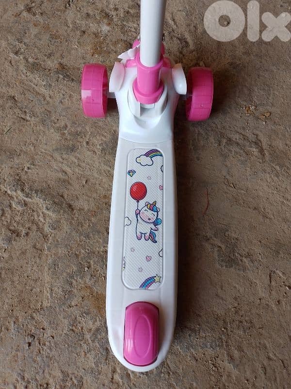 Unicorn scooter with light and music 1