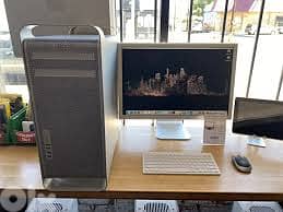 macpro 2008 with screen 2