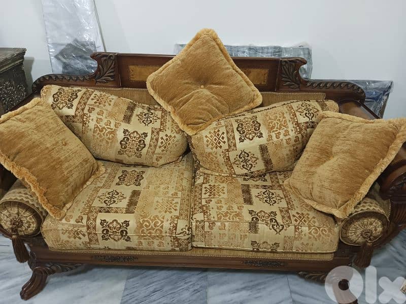 salon for sale صالون للبيع 0