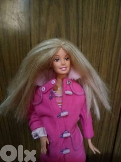 Barbie Mattel Rare As new doll Bend legs+brand tag Outfit+Shoes+Coat