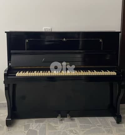 YKPAIHA Upright Piano – Black – Good Condition
