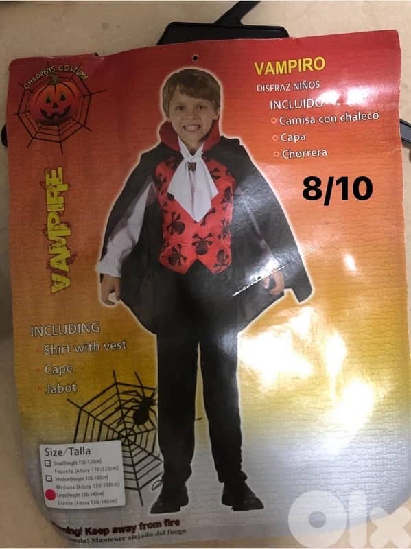للبيع تياب  للبربارة  Halloween custome vampire , peter pen 1