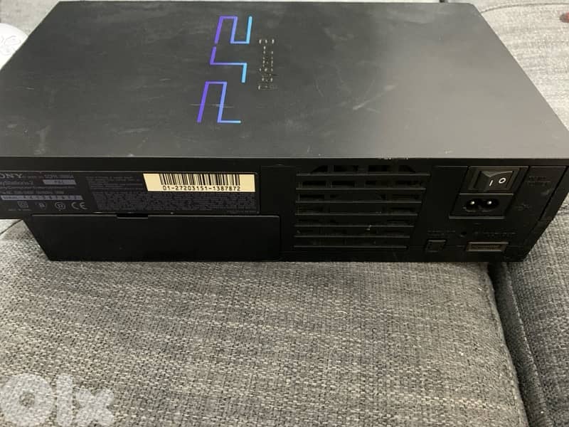 PS 2 Console 2