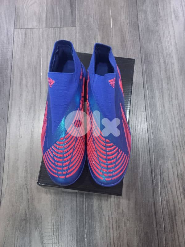 football shoes original adidas predator احذية كرة قدم 0