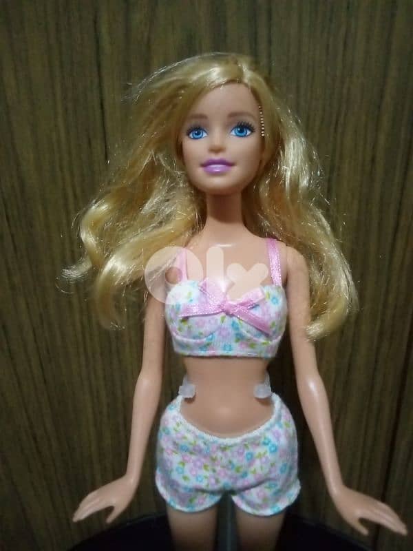 Barbie FAIRYTALE Mattel Bend legs molded top Great doll+swimwear+Shoes 1