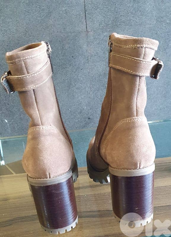 boots n 36 made in Italy original real leather new not used only 8$ 4