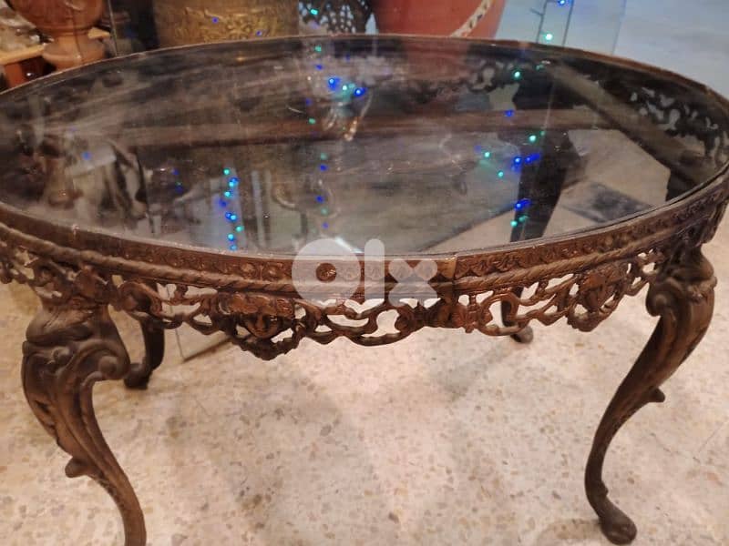 طاولة برونز أنتيك 1