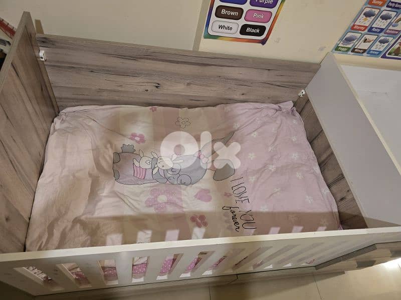سرير أطفال مع 4 جارور + فرشة | Baby Bed with Mattress & Storage 4