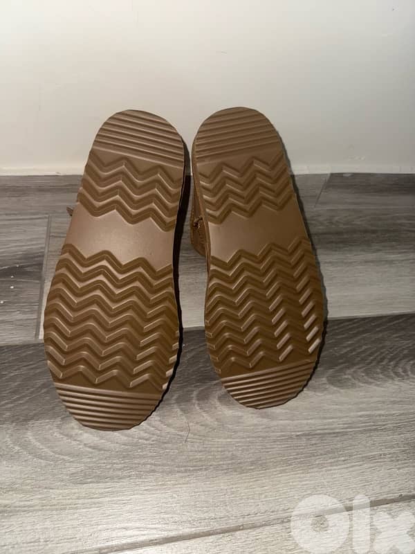 Ugg boots 2