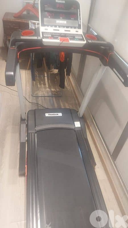 Reebok Treadmill (T Series) 1