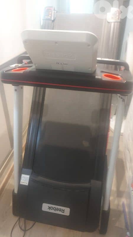 Reebok Treadmill (T Series) 2