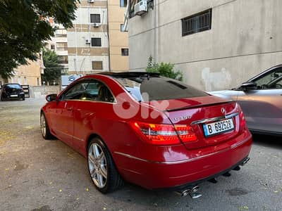 Mercedes-Benz E-Class 2010