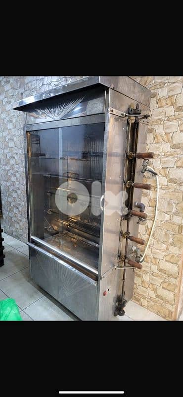 عدة مطعم كاملة للبيع