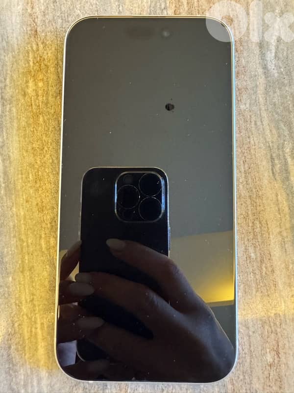 iphone 15 for sale - super clean 0 scratch used only for 1 year 1