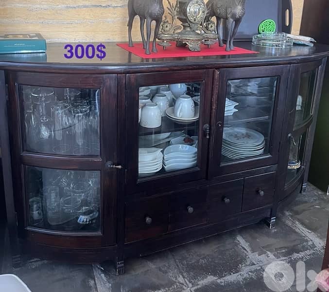 Good condition Indian Vintage Wood Furniture 4
