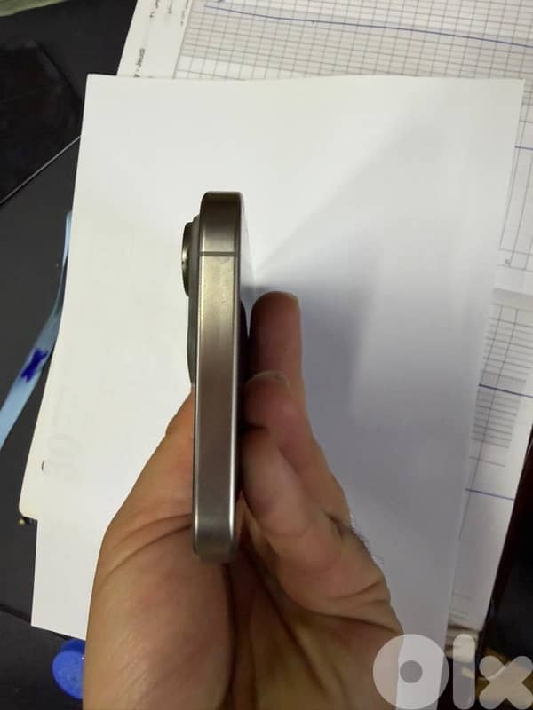 15 pro max 256 gb 0 scratch 4