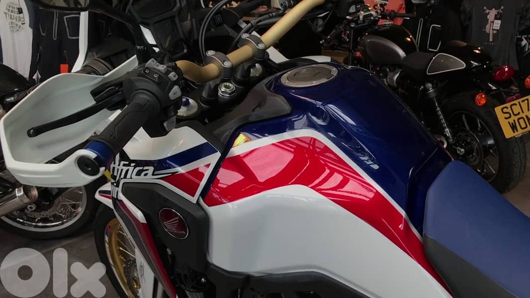LOW Miles. Manual shift. Loaded & Very Clean 2017 Africa Twin 1000cc 2