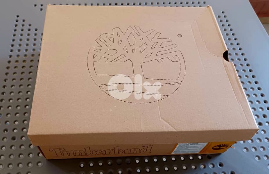 Timberland 6-Inch Premium Boots – Light Brown – Size 43 (Authentic) 5