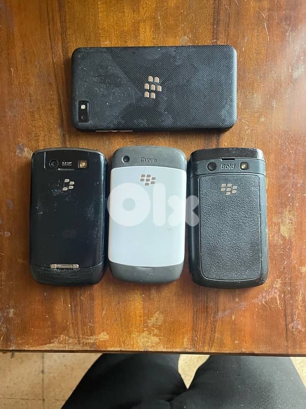 4 blackberry 1 lg 1 Samsung 2